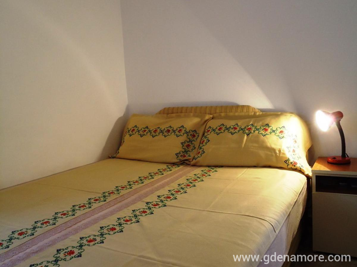 Casa privata Lela-Maja, alloggi privati a Sutomore, Montenegro