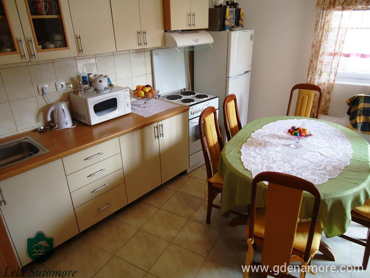 Casa privata Lela-Maja, alloggi privati a Sutomore, Montenegro