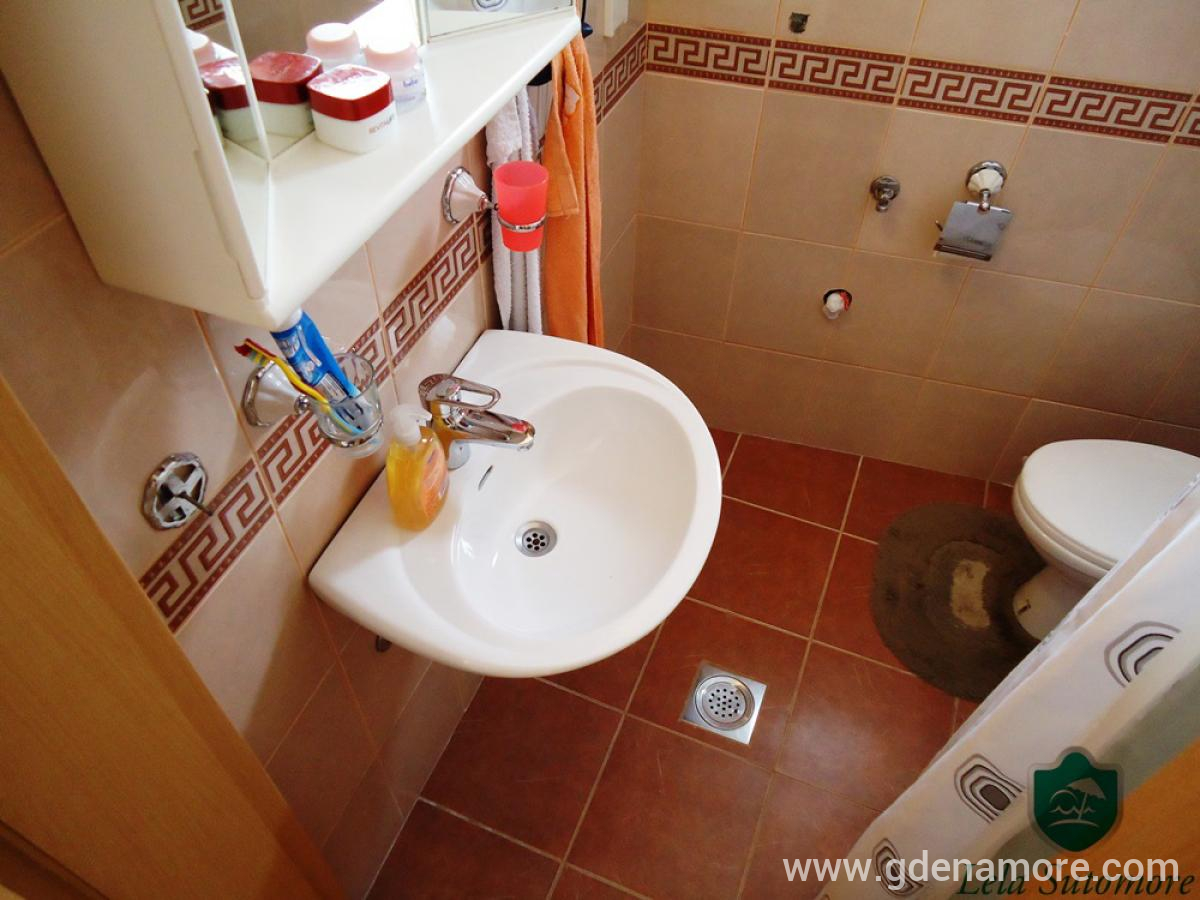 Casa privata Lela-Maja, alloggi privati a Sutomore, Montenegro