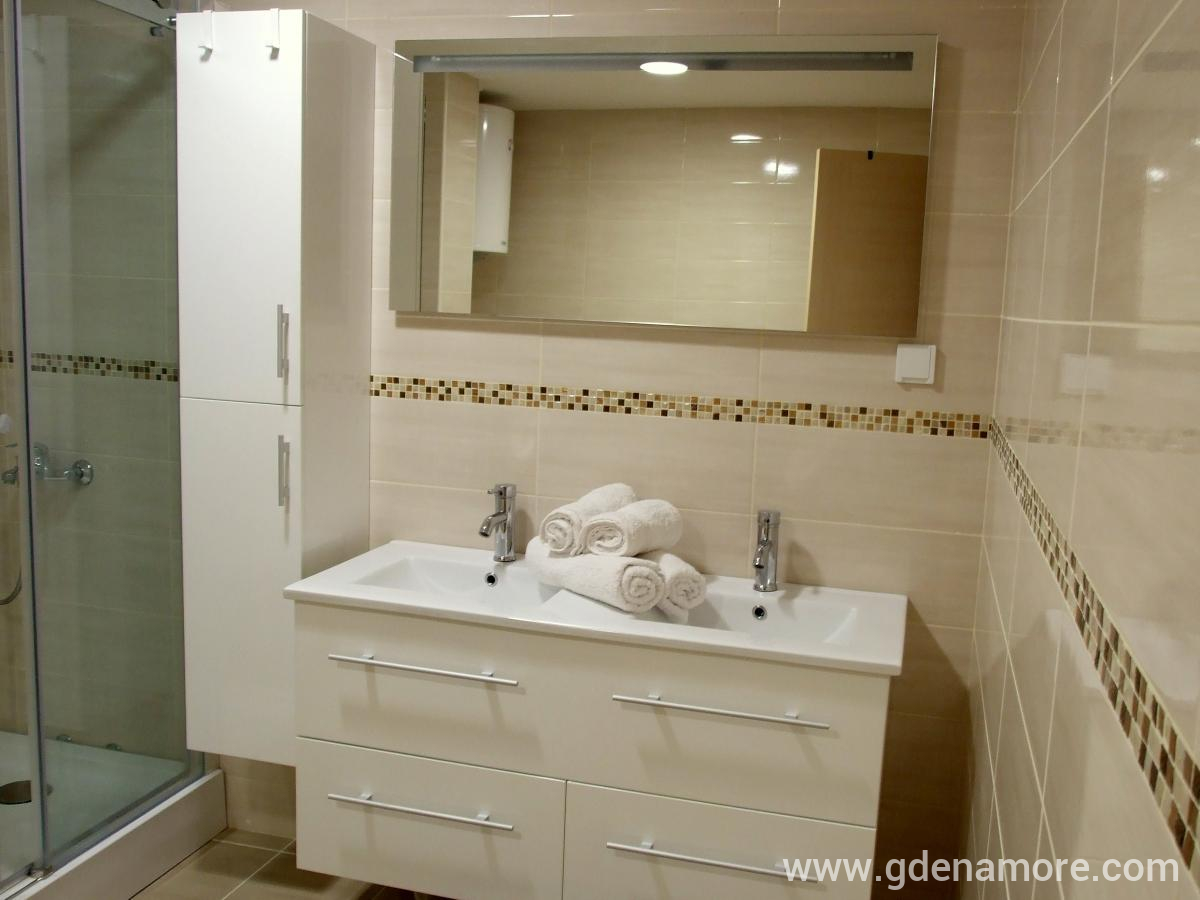 Tu apartamento en el mar, alojamiento privado en Bar, Montenegro - DSCF7812