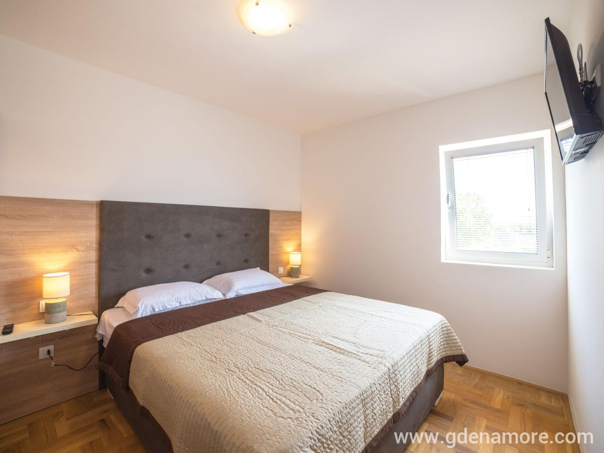 Apartmani ''B-Elite'', private accommodation in city Jaz, Montenegro - R5BbNLyw