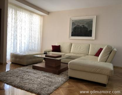 Stan centar, privatni sme&scaron;taj u mestu Bar, Crna Gora - 9C4D6FD4-64C7-4698-9B7B-A38E6B2ADC7C