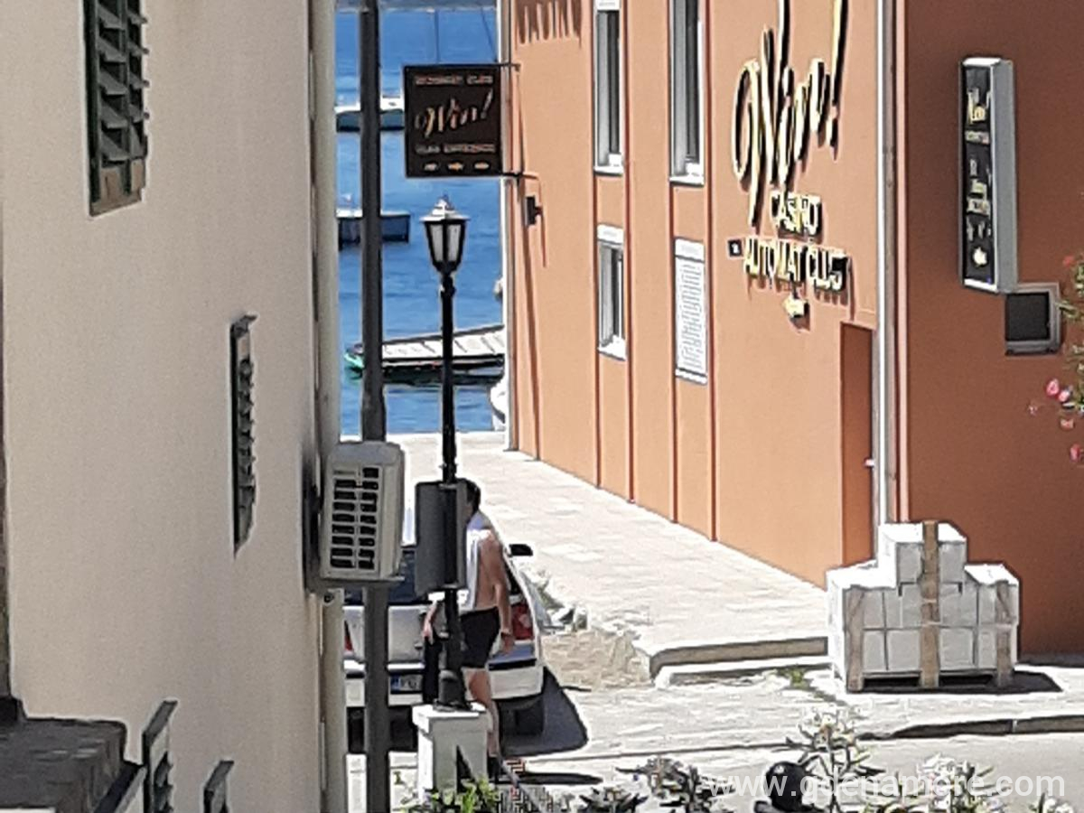 Apartments Trojanovic Obala, private accommodation in city Tivat, Montenegro - Obrada5