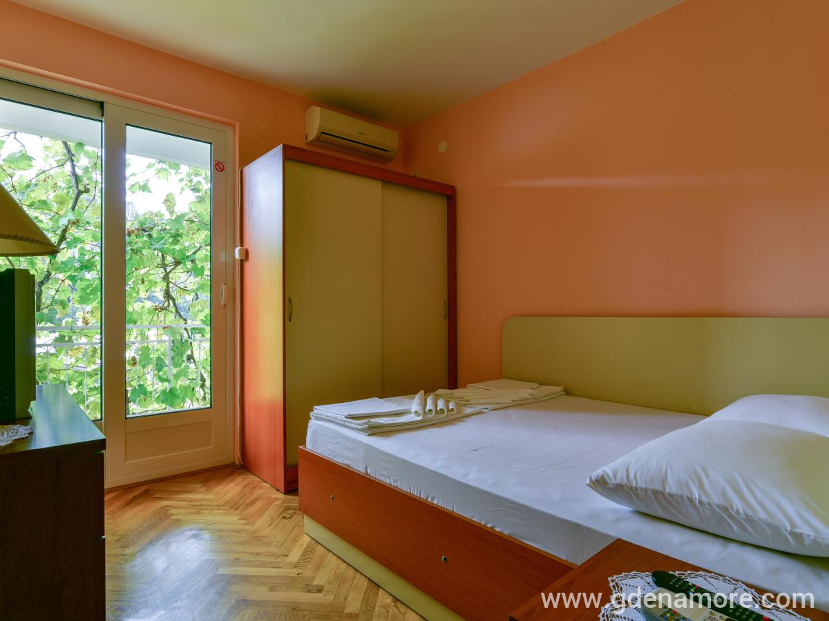 Rom og leiligheter Davidovic, privat innkvartering i sted Petrovac, Montenegro - DUS_1233