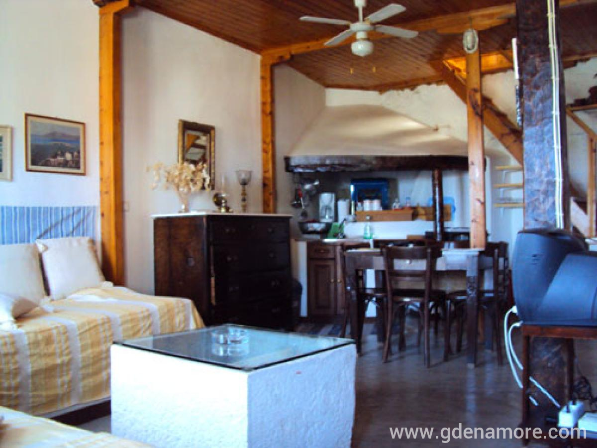 estudio fetsis, alojamiento privado en Kioni, Grecia - fetsis-studio-kioni-ithaca-9
