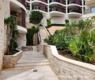 Apartman Cesarica, Magán szállás a községben Bečići, Montenegró