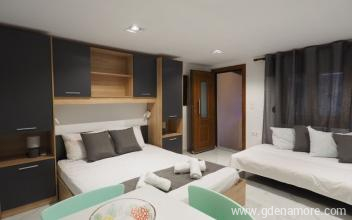 Aiora kil&aacute;t&aacute;ssal rendelkező villa, Mag&aacute;n sz&aacute;ll&aacute;s a k&ouml;zs&eacute;gben Theologos, G&ouml;r&ouml;gorsz&aacute;g