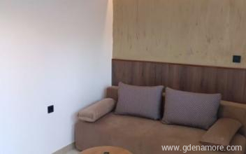 Dori Apartments, private accommodation in city Polihrono, Greece