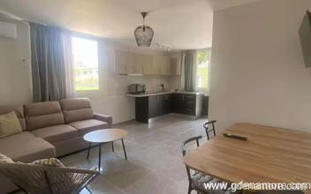 Eliza h&aacute;za, Mag&aacute;n sz&aacute;ll&aacute;s a k&ouml;zs&eacute;gben Sozopoli, G&ouml;r&ouml;gorsz&aacute;g