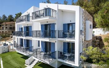 Ifigeneia Pr&eacute;mium Villa, Mag&aacute;n sz&aacute;ll&aacute;s a k&ouml;zs&eacute;gben Trypiti, G&ouml;r&ouml;gorsz&aacute;g