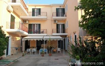 Kohili Studios, private accommodation in city Lefkas, Greece