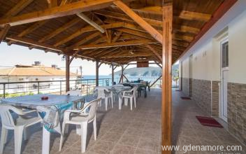 Lofos Rooms, private accommodation in city Kalamitsi, Greece