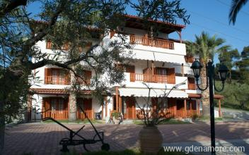 Marialena's House, private accommodation in city Neos Marmaras, Greece