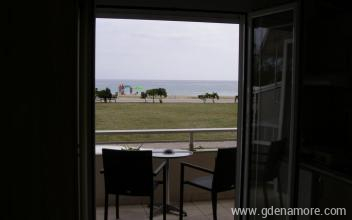 Casa Meltemi, alloggi privati a Sarti, Grecia