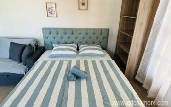 Mia Apartment, private accommodation in city Neos Marmaras, Greece