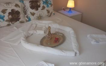 Roses Apartment 1, private accommodation in city Skala Kallirachi, Greece