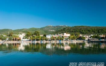 Roses apartman 2, Mag&aacute;n sz&aacute;ll&aacute;s a k&ouml;zs&eacute;gben Skala Sotiros, G&ouml;r&ouml;gorsz&aacute;g