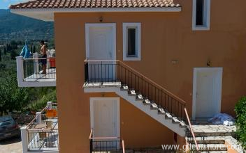 Apartamentos San Lazzaro, alojamiento privado en Nidri, Grecia