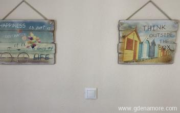 Appartamento Sweet Home Pefkohori, alloggi privati a Pefkohori, Grecia