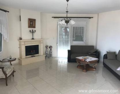 Harmony Apartments ansehen, Privatunterkunft im Ort Kavala, Griechenland - view-harmony-apartment-kavala-1