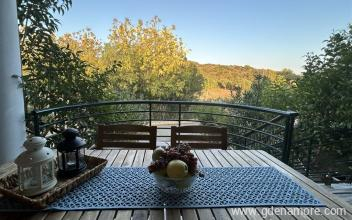 Maisonnette confortable, logement priv&eacute; &agrave; Kalamitsi, Gr&egrave;ce