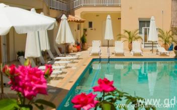 Kiwi Hotel, privat innkvartering i sted Nea Fokea, Hellas