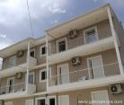 Lux Apartments, private accommodation in city Lefkas, Greece
