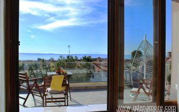 Suite med king-size-seng i Pinehouse, privat innkvartering i sted Nikiti, Hellas