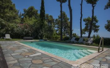 Case soleggiate, alloggi privati a Sani, Grecia