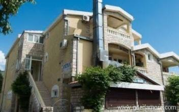 Apartmani Perovic, privat innkvartering i sted Buljarica, Montenegro