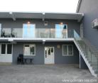 B&i APARTMANI, logement priv&eacute; &agrave; Lastva Grbaljska, Mont&eacute;n&eacute;gro