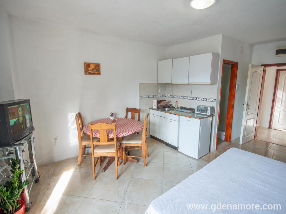 Apartmani Kotaraš, Studio 1, privatni smeštaj u mestu Risan, Crna Gora - DSC_9135