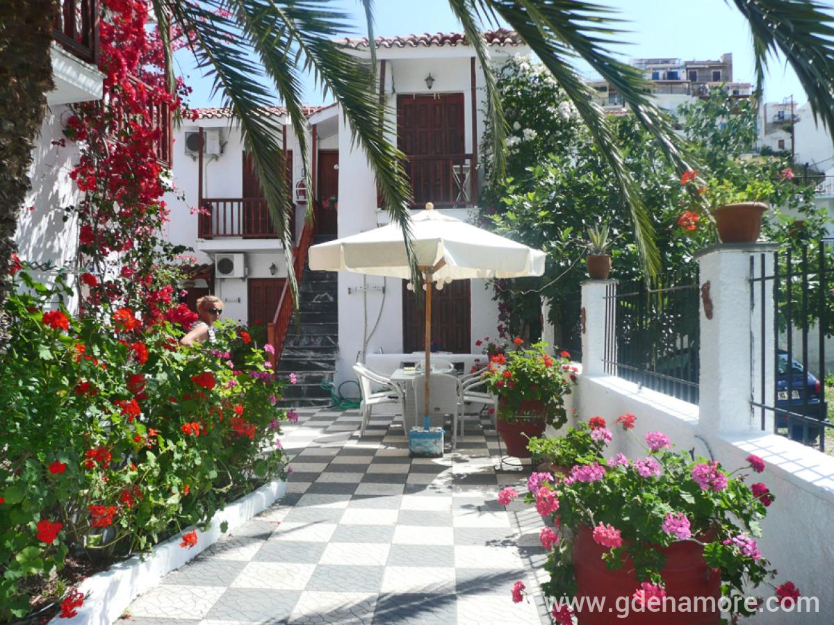 Amalthia studios, Magán szállás a községben Skiathos, Görögország - Amalthia studios