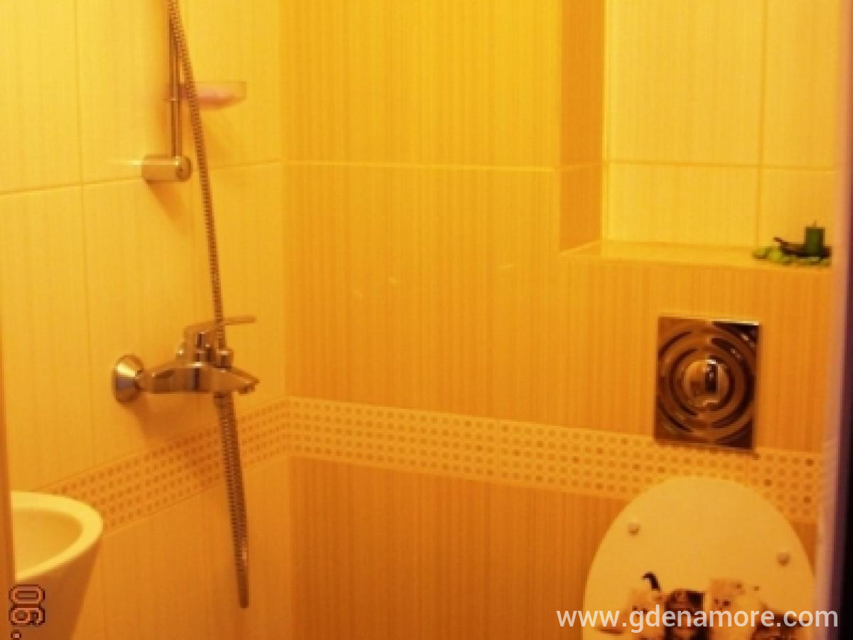 Apartment Kali, частни квартири в града Pomorie, България - Bathroom