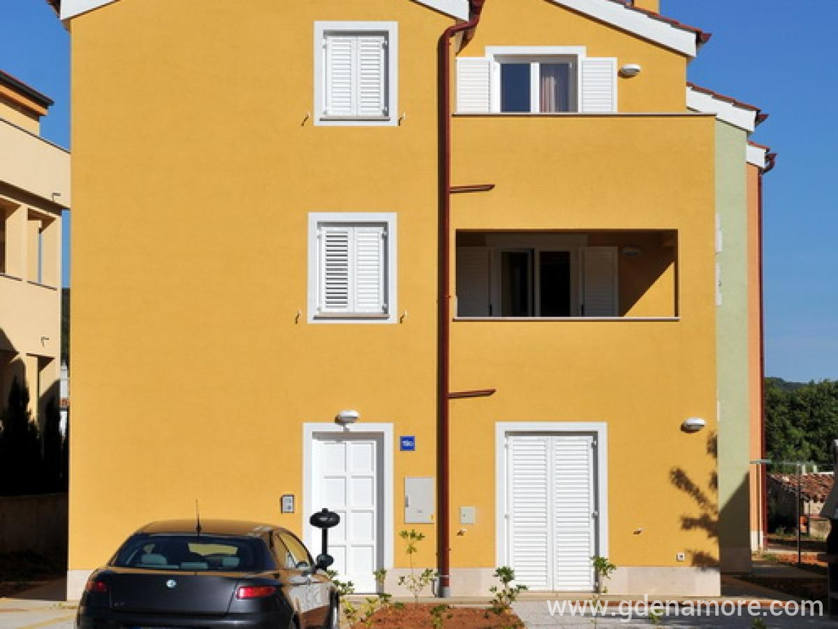 Apartments Tamaris, private accommodation in city Cres, Croatia - Apartmani