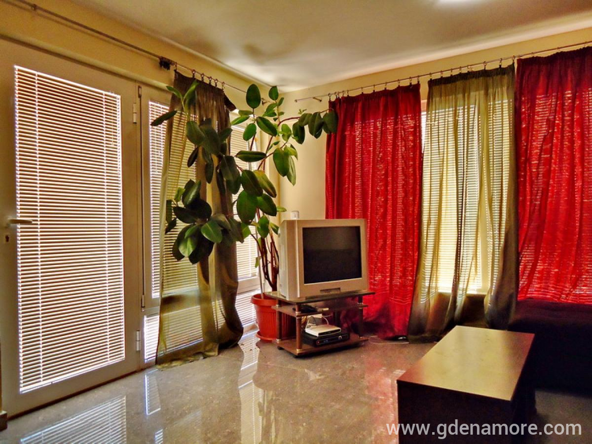 Apartmani u Bečićima, Privatunterkunft im Ort Bečići, Montenegro