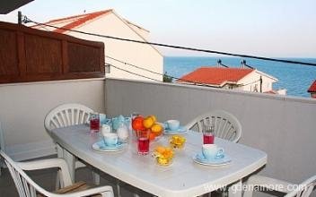 Apartman Maureen, private accommodation in city Čiovo, Croatia