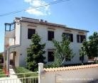 Apartments Regi, private accommodation in city Medulin, Croatia