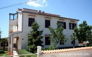 Apartments Regi, private accommodation in city Medulin, Croatia