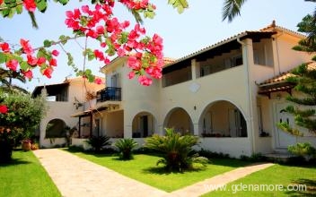 Villa Phoenix Apartments & Studios, частни квартири в града Zakynthos, Гърция