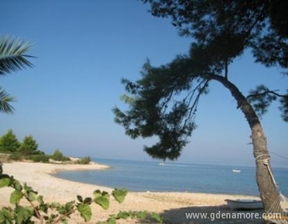 Villa Ulyssia, ενοικιαζόμενα δωμάτια στο μέρος Supetar, Croatia