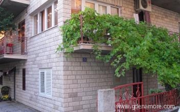 Apartmanok ANA, Magán szállás a községben Makarska, Horvátország