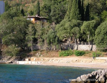 Lovran Apartamento cerca de la playa 2, alojamiento privado en Lovran, Croacia