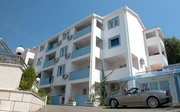 Apartamentos Aleksic, alojamiento privado en Bečići, Montenegro