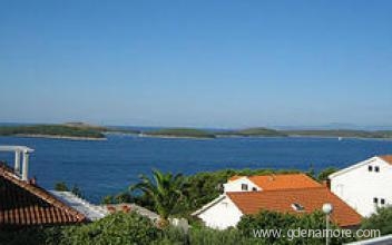 Apartment Jozica Paduan, private accommodation in city Hvar, Croatia