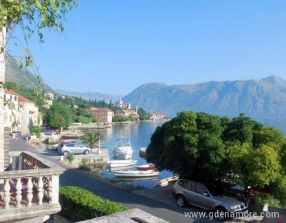 Lucic Apartmani, private accommodation in city Prčanj, Montenegro