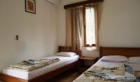 chalet kiwi, alojamiento privado en Rafailovići, Montenegro