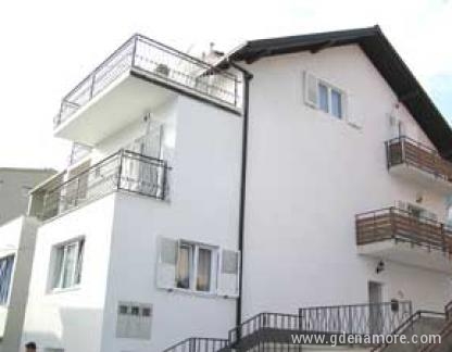 Villa Loboja, Magán szállás a községben Makarska, Horv&aacute;torsz&aacute;g