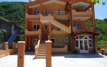 Apartmani Kalezic, privatni smeštaj u mestu Budva, Crna Gora