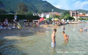 Apartments Neno Mustur, private accommodation in city Djenović, Montenegro